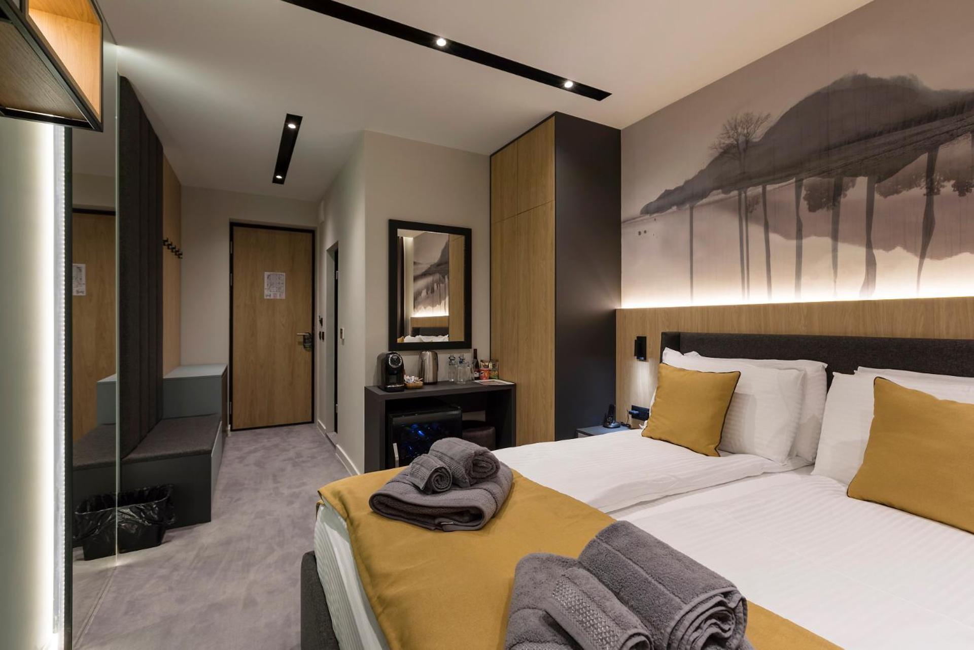 Park Hotel Novel Veliko Tarnovo Exterior photo